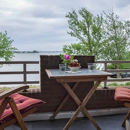 Apartment Panorama: Meerblick-maisonette In Lemkenhafen *
