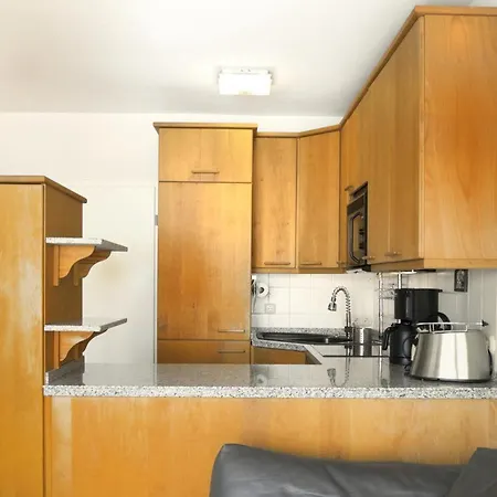 Apartment Panorama: Meerblick-maisonette In Lemkenhafen *